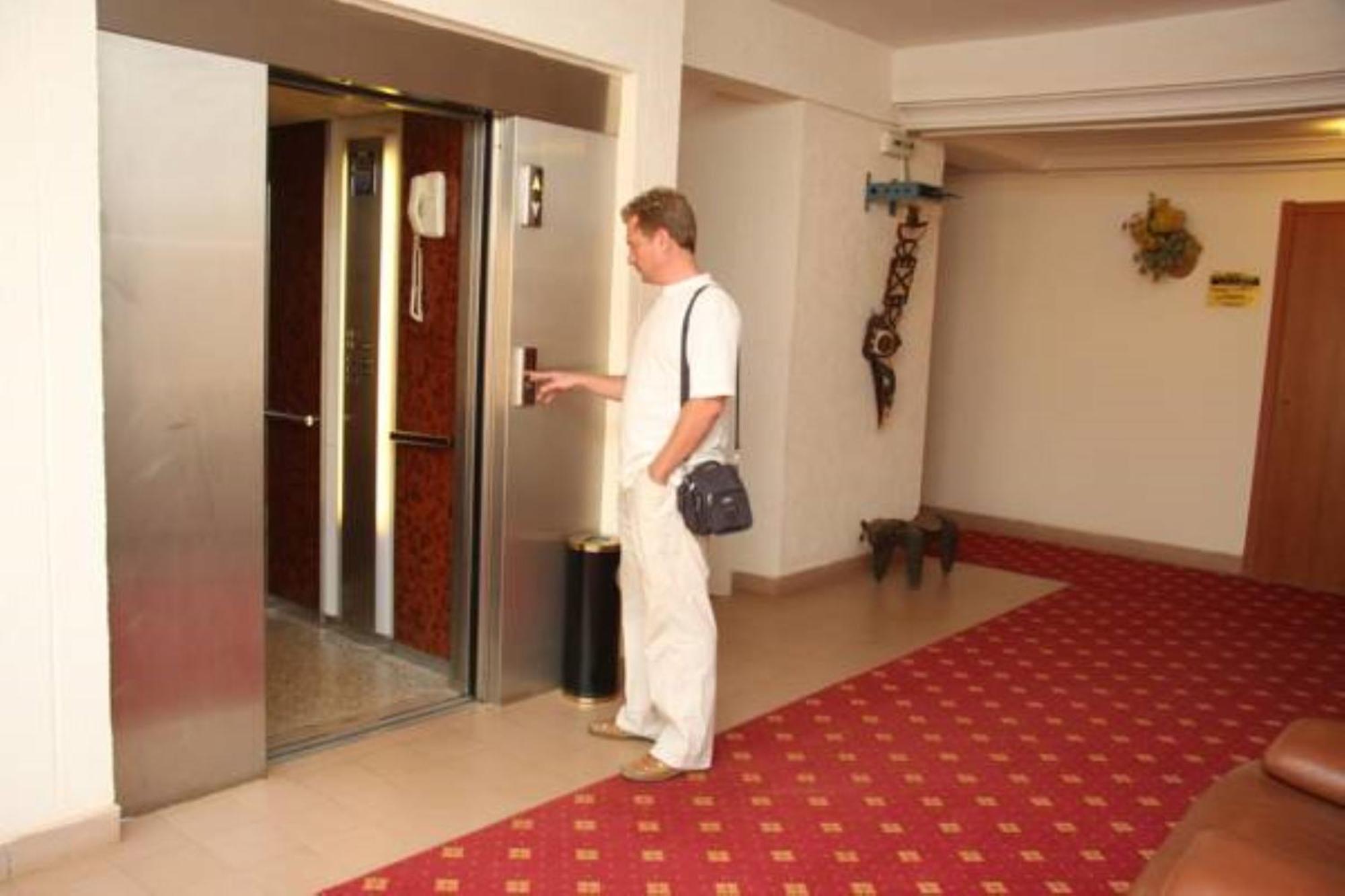 Hotel Splendid Ouagadougou Luaran gambar