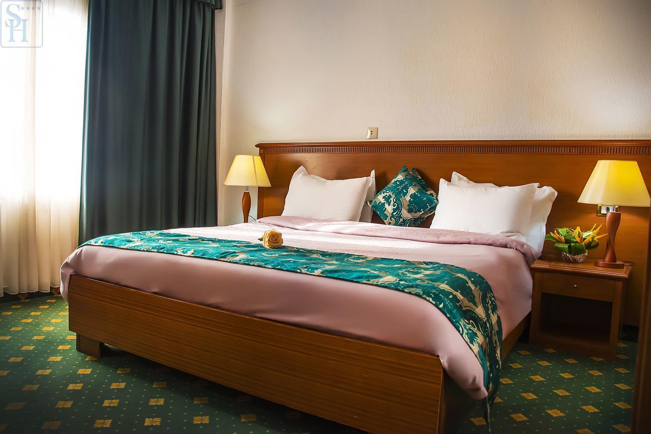 Hotel Splendid Ouagadougou Luaran gambar