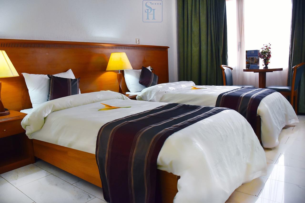 Hotel Splendid Ouagadougou Luaran gambar