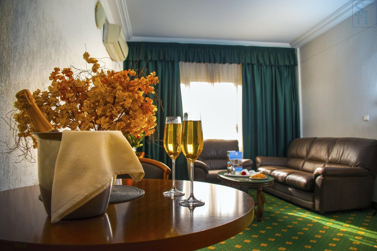 Hotel Splendid Ouagadougou Luaran gambar