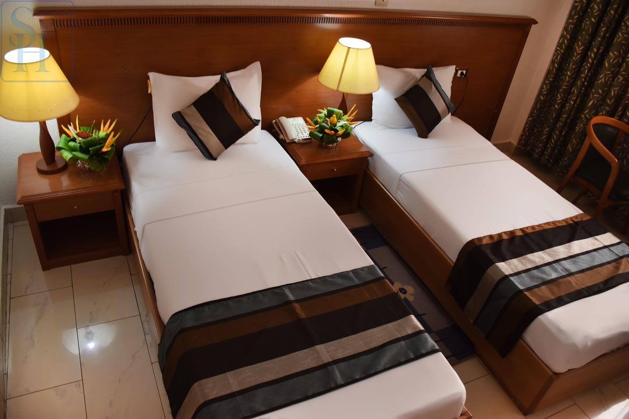 Hotel Splendid Ouagadougou Luaran gambar